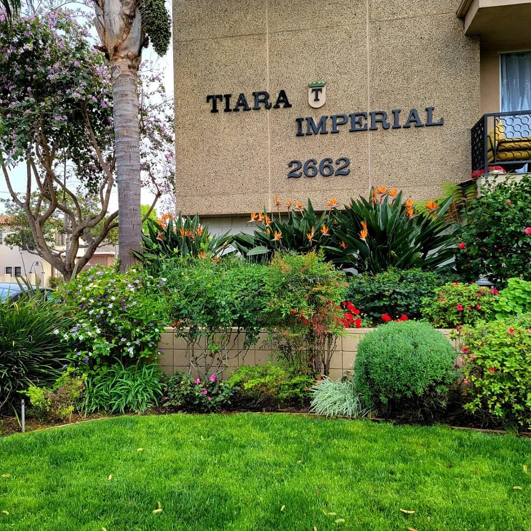 2 bed, 1706 sqft, $4,295 — Photo 1