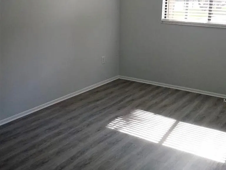 Spacious bedroom with walk in closet