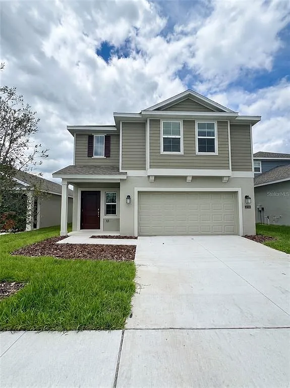 4 bed, 2.5 bath, 1932 sqft, $2,250 — Photo 1