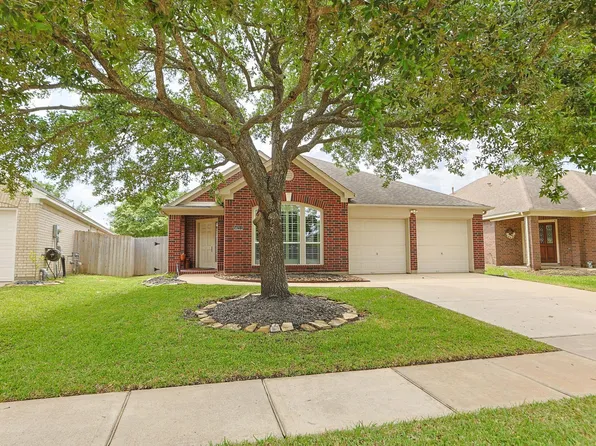 14211 Pinefrost Ln, Cypress, TX 77429