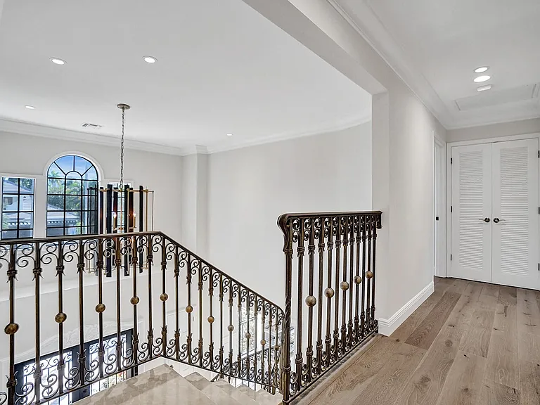 73 Nurmi Dr — Photo 23