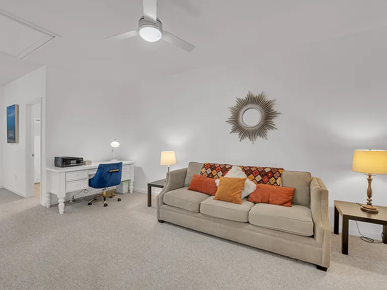 520 S Meadowlark St #B — Photo 20