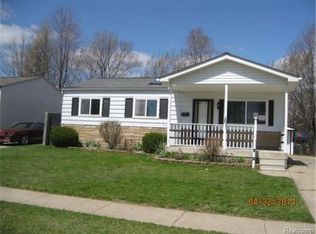 1223 Fall River Rd, Ypsilanti, MI 48198