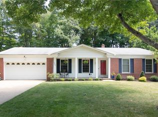 2255 Woodpark Rd, Akron, OH 44333