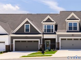 6717 Mayland Ridge Ln, Moseley, VA 23120