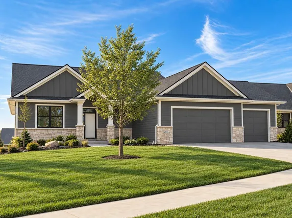 2688 Bentley Dr SW, Rochester, MN 55902