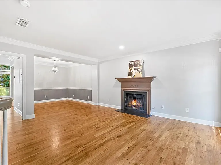 46 Mount Vernon Cir — Photo 6