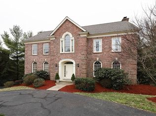 1129 Tall Trees Dr, Pittsburgh, PA 15241