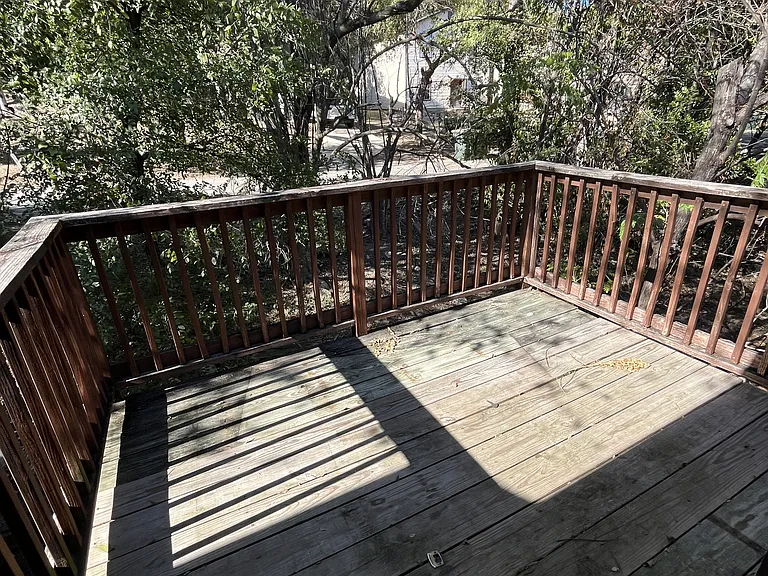 803 Bracewood Cir #D — Photo 6