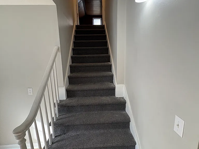 424 S Jameson Ave — Photo 11