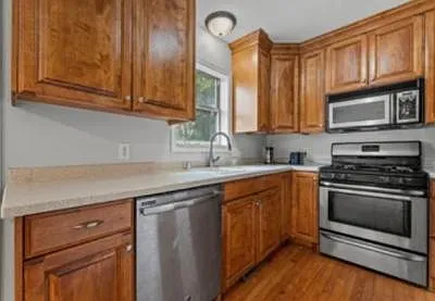 2118 N Palmer St — Photo 9
