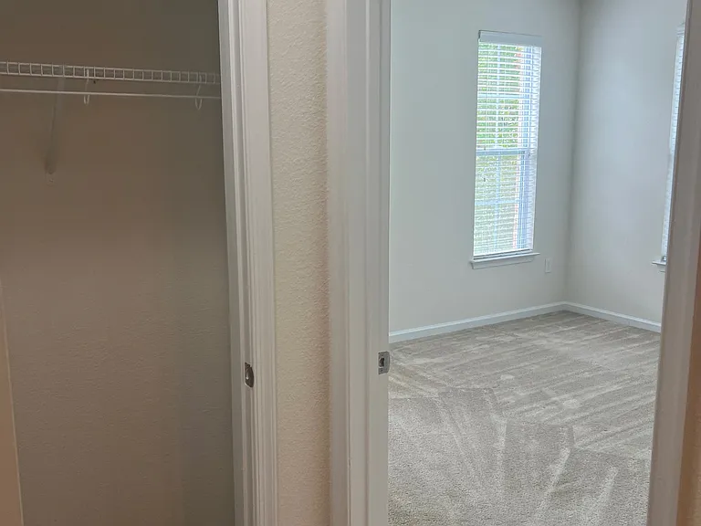 Belmont at Tryon Apartments — Photo 139