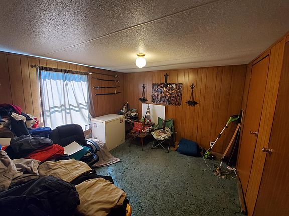 4th image of 221 New River Rd