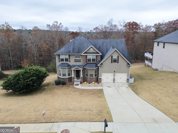 2752 Oakmont Way, Monroe, GA 30656