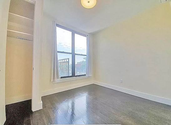 4th image of 420 Eastern Pkwy #3F