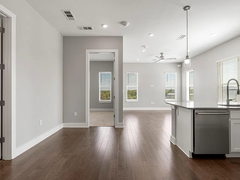 4501 Jackson Ave #5205 — Photo 5