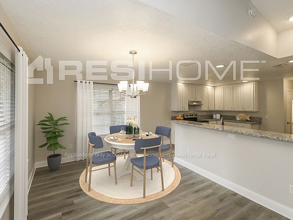 4th image of 5255 Shore Dr