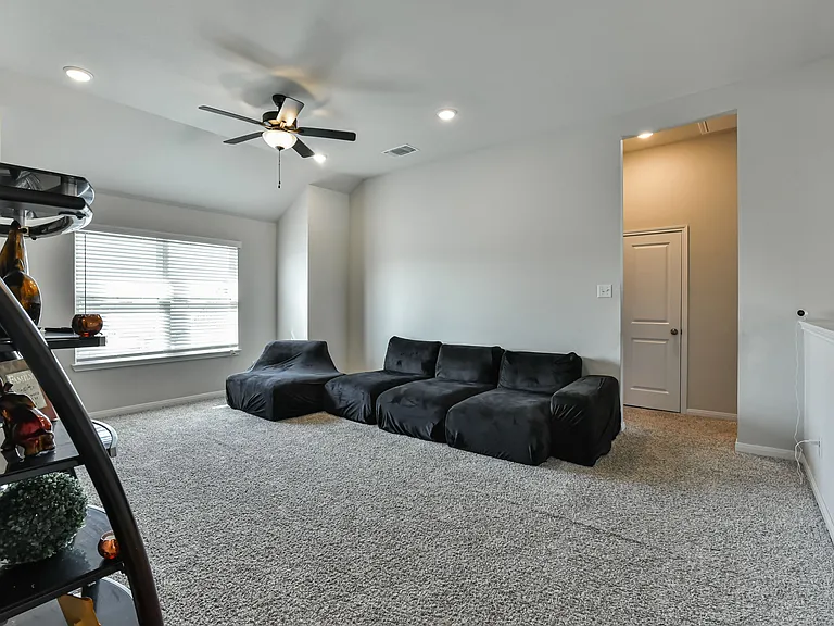 R6306 Golden Gate Dr — Photo 34