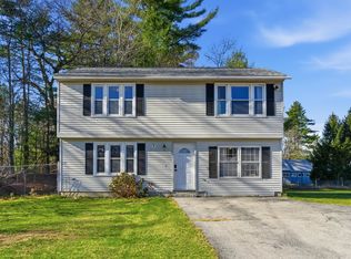 71 Goshen Drive, Loudon, NH 03307
