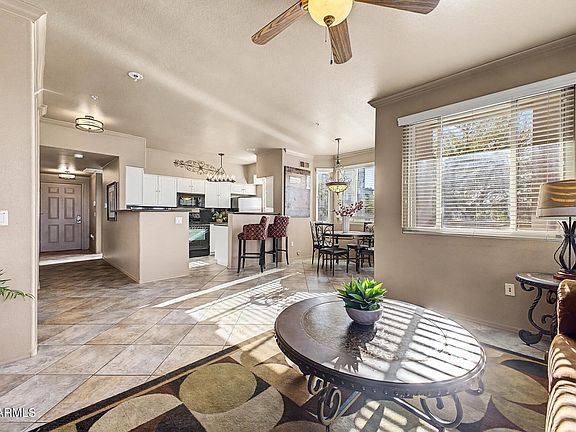 3rd image of 425 W RIO SALADO Parkway #101