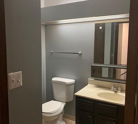 5th image of 1420 Londondale Pkwy APT 301B