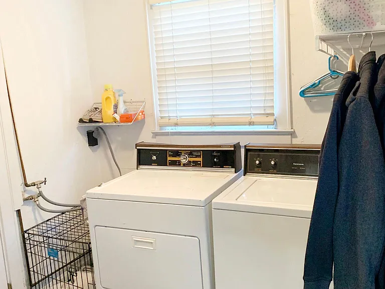 Laundry utility area
