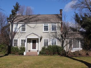 9 Pine Ter W, Short Hills, NJ 07078