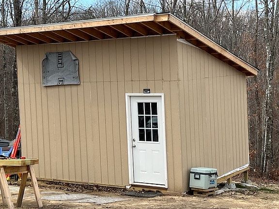 2nd image of 1023 Flat Rock Rd