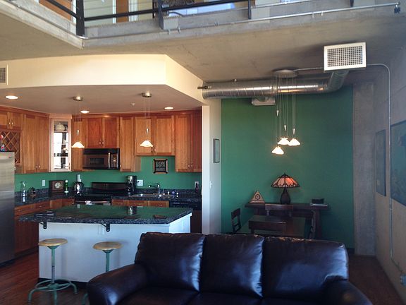 5th image of 1860 N Washington St APT 601