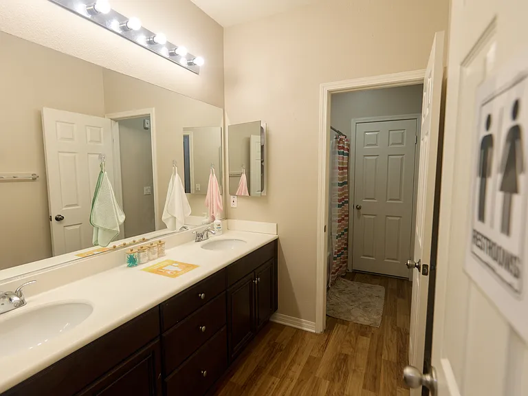 1341 Stanfill Rd — Photo 5