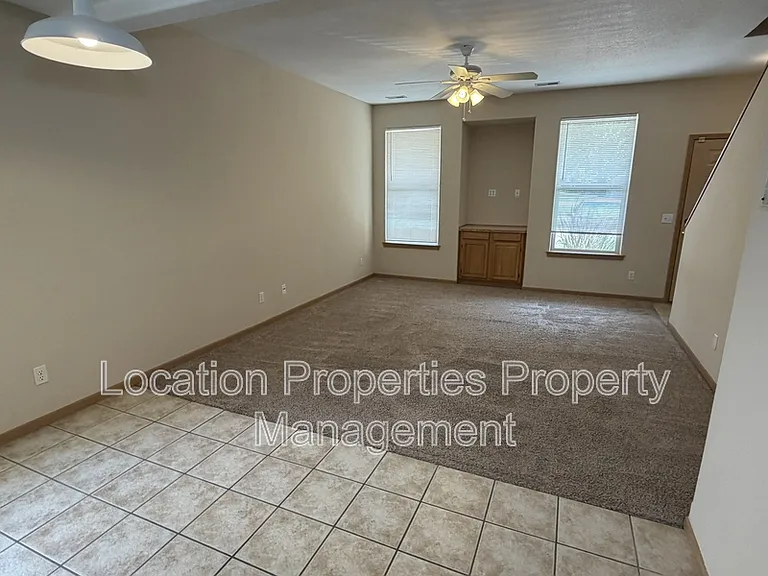 2201 Westdale Rd #C12 — Photo 10
