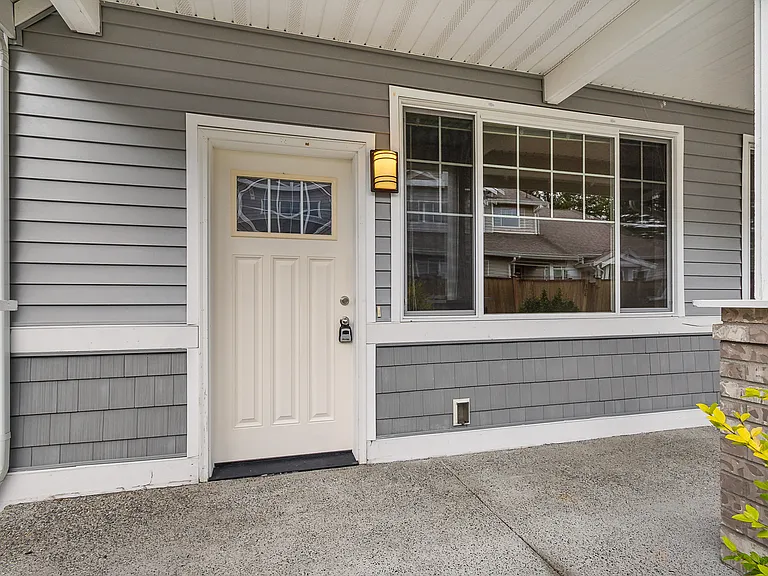 329 Yauger Way NW #102 — Photo 2