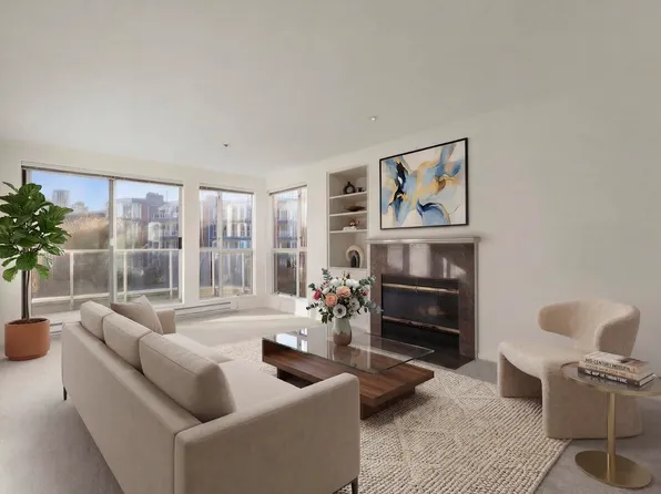 1551 Mariner Walk #202, Vancouver, BC V6J 4X9