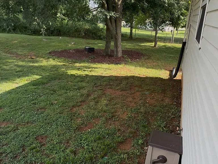 130 Stone Mountain Ct — Photo 5
