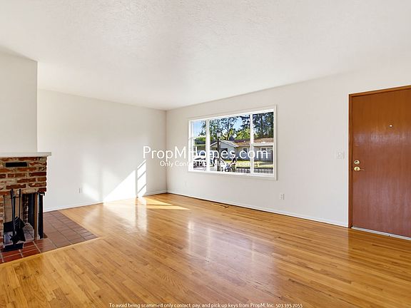 2nd image of 16315 NE Holladay St
