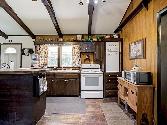 5th image of 551 Venado Valley Rd