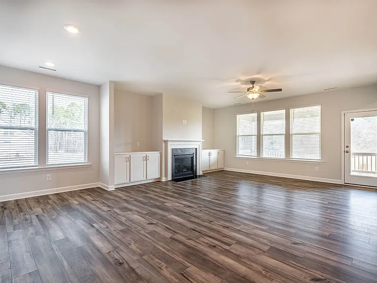 179 Castle Pond Way — Photo 25