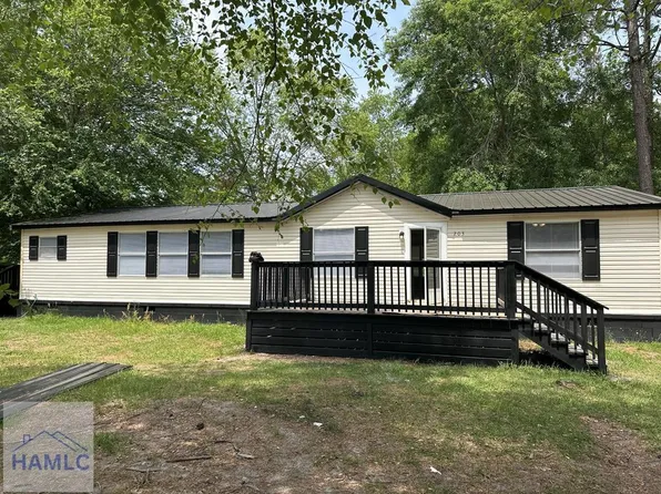 203 Eagle Ct, Springfield, GA 31329