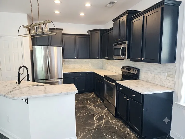 3053 Park West Blvd — Photo 6