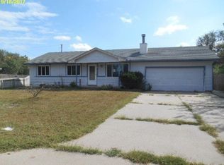 314 N Marlen Ct, Haysville, KS 67060