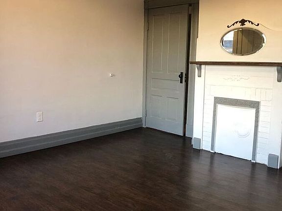 5th image of 3926 Decoursey Ave Unit 2