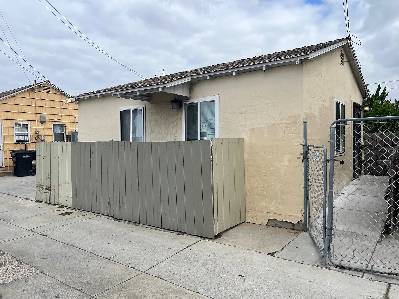 2 bed, 478 sqft, $1,900 — Photo 2