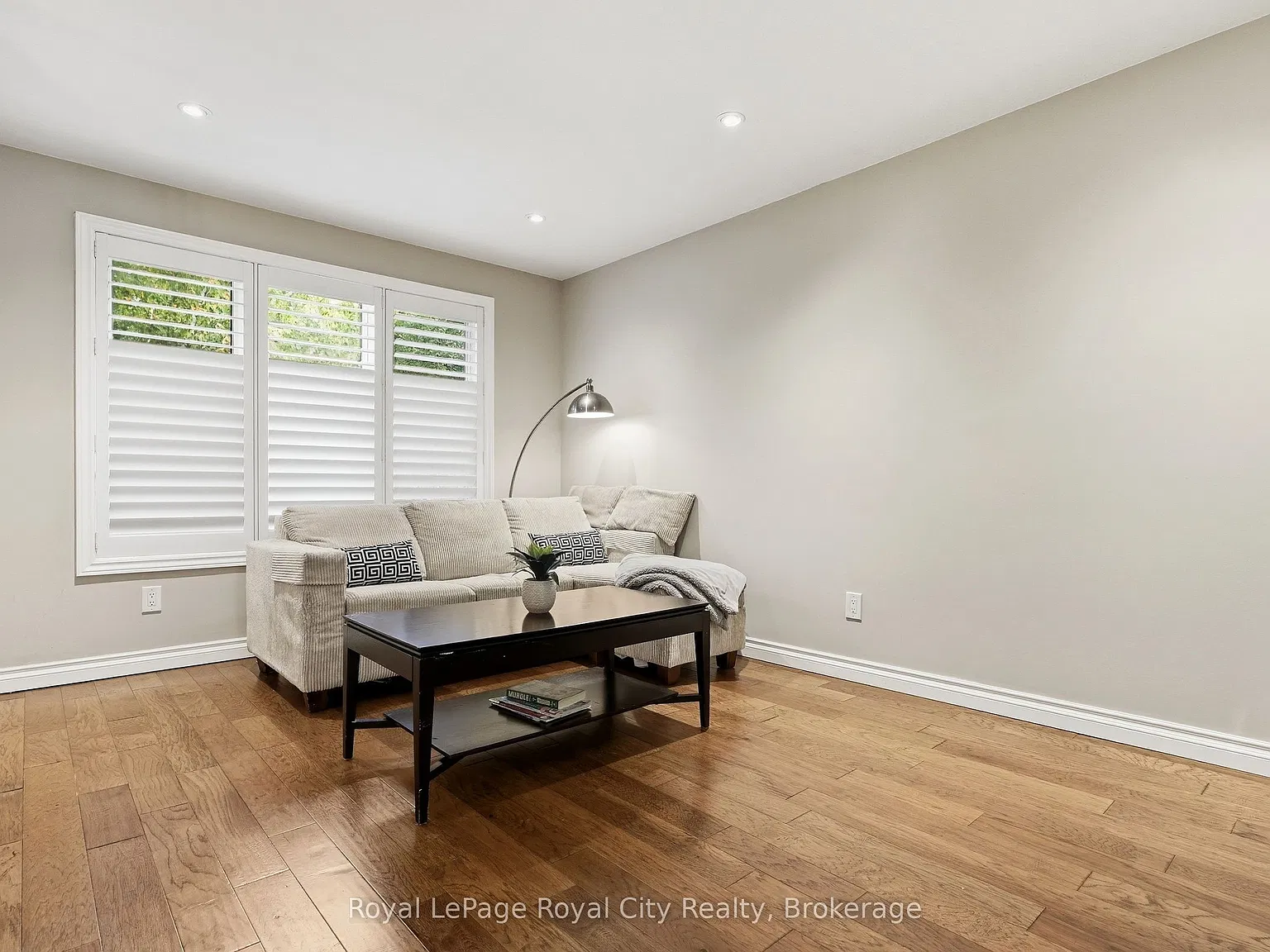 3 bed, $2,500 — Photo 4