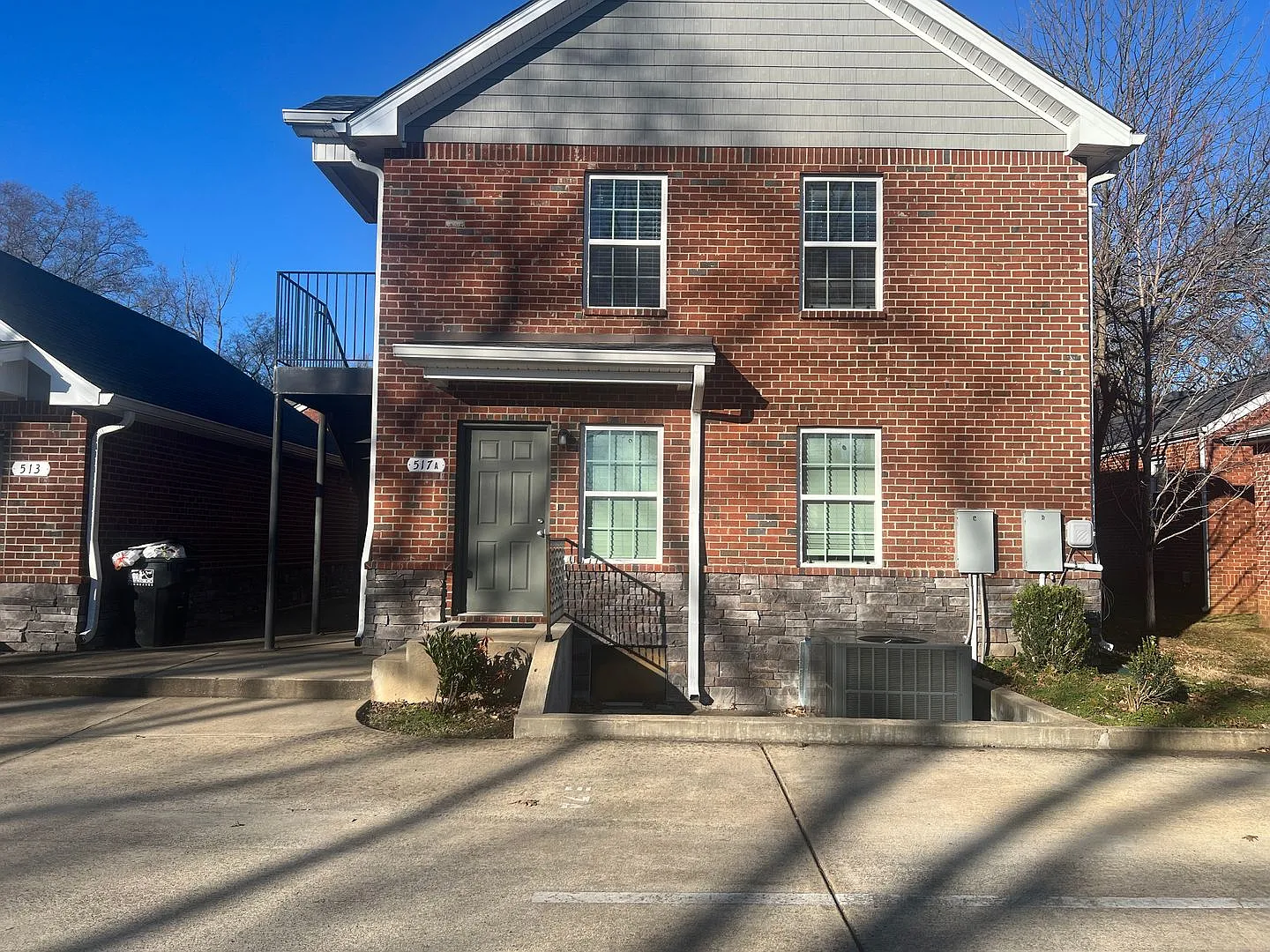 Live Close To Mtsu Campus — Photo 1