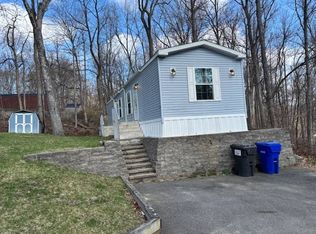 11 Wicker Ln, New Milford, CT 06776