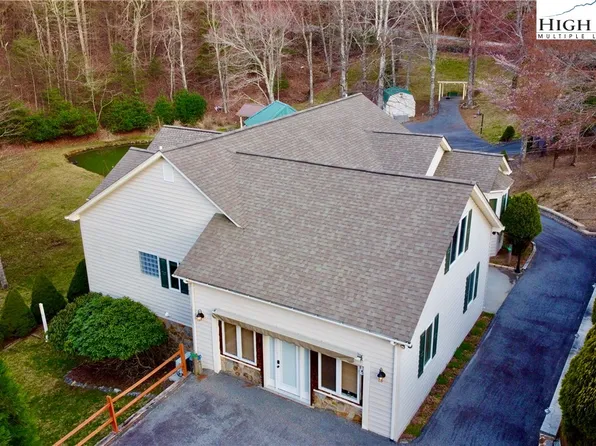 1328 Don Bare Road, Jefferson, NC 28640