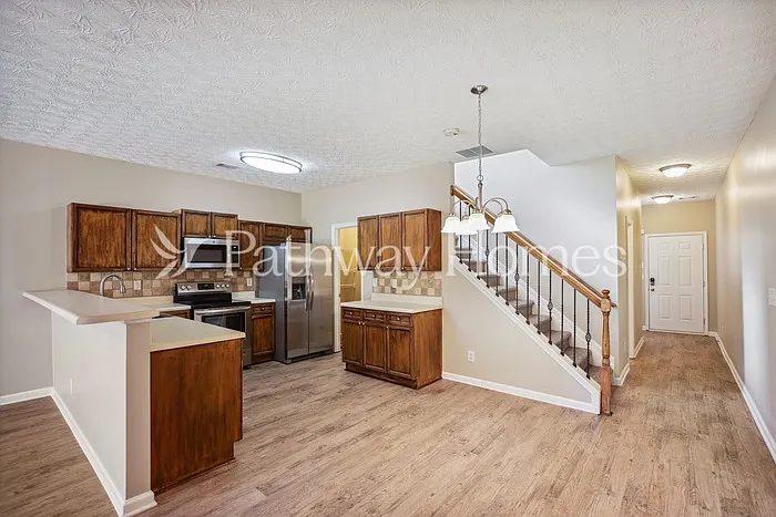 4922 Vireo Dr — Photo 7