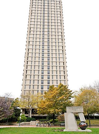 2nd image of 1960 N Lincoln Park W #U68