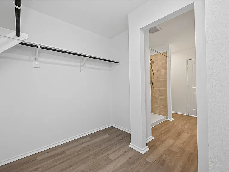 14556 Lily Plains Dr — Photo 32