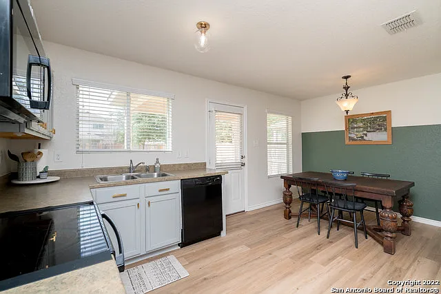 3609 Mesquite Chase — Photo 6